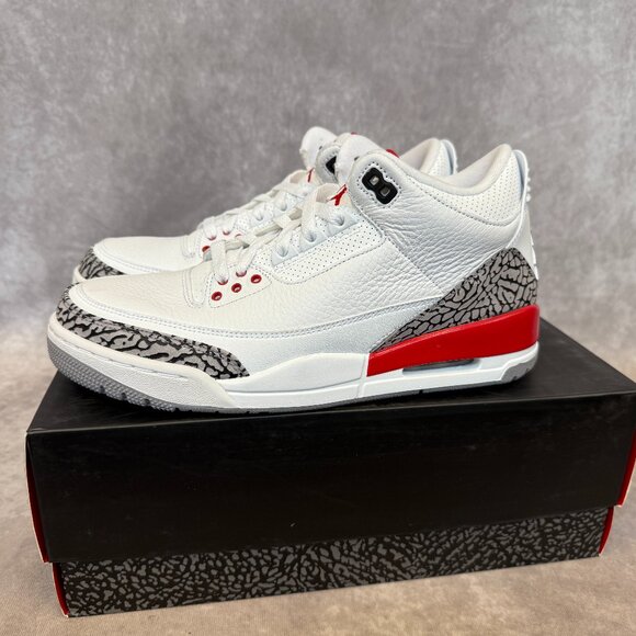 Air Jordan 3 Retro Hall of Fame – White/Fire Red-Black | Men’s Size 9 | main image 5